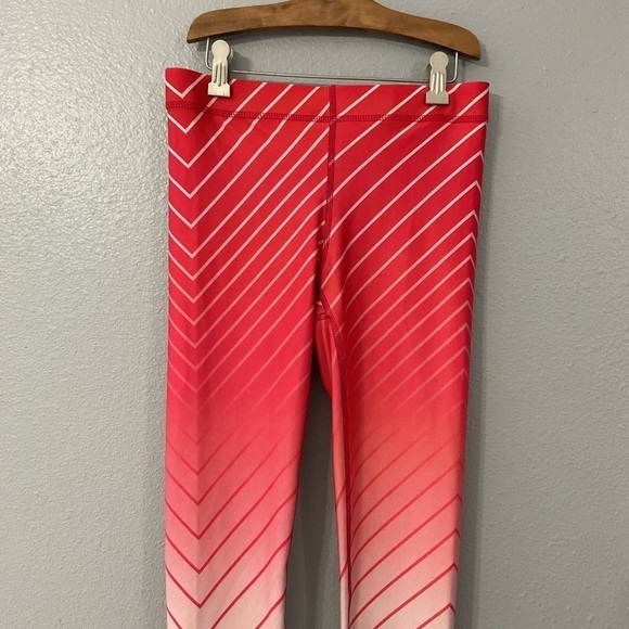 Peloton Terez Red/Orange Stripe Leggings Womens Size Medium new with tags - Picture 3 of 8